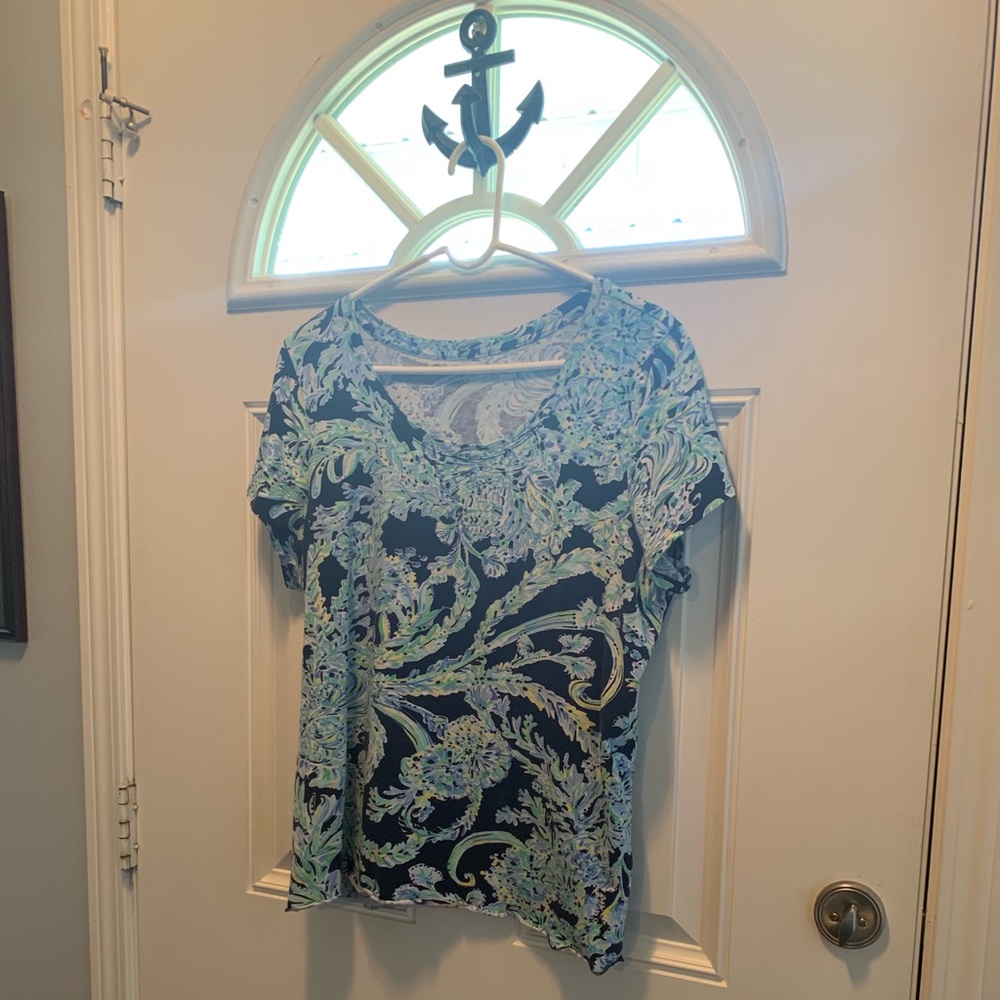 Lilly Pulitzer XL tee- so soft and comfy!